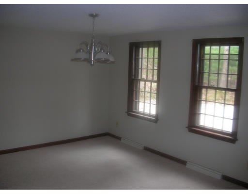 29 Jordan Road Plymouth, MA 02360 - Photo 3 of 9 Gallery Image 3