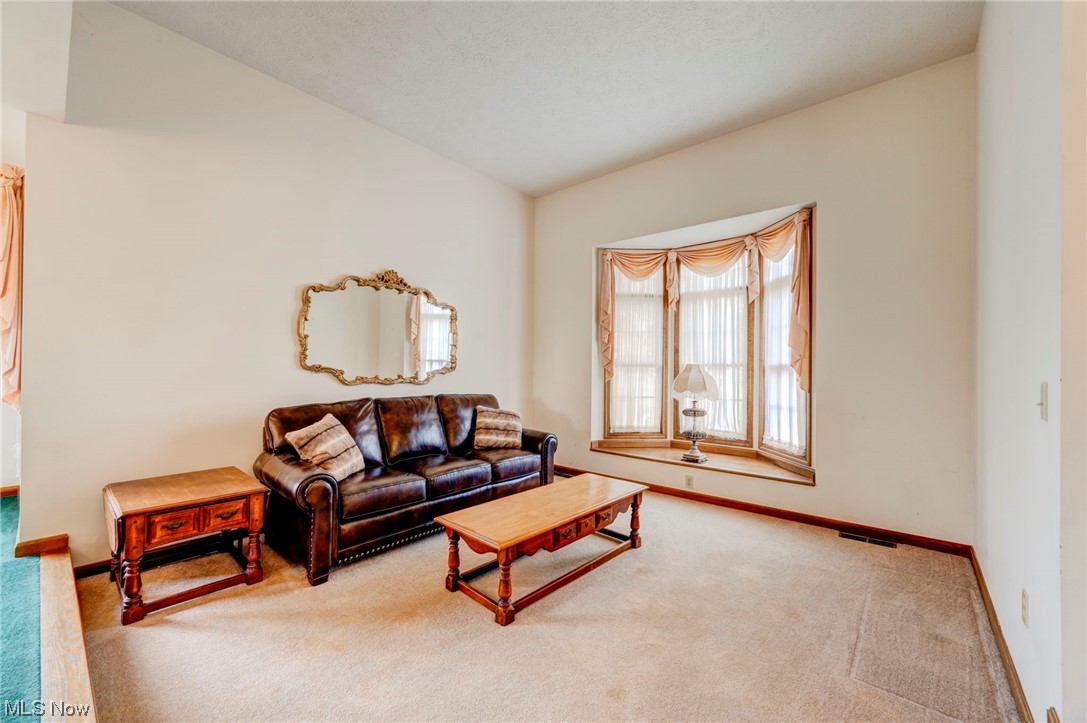 6008 Ford Road Elyria, OH 44035 - Photo 14 of 35 Gallery Image 14