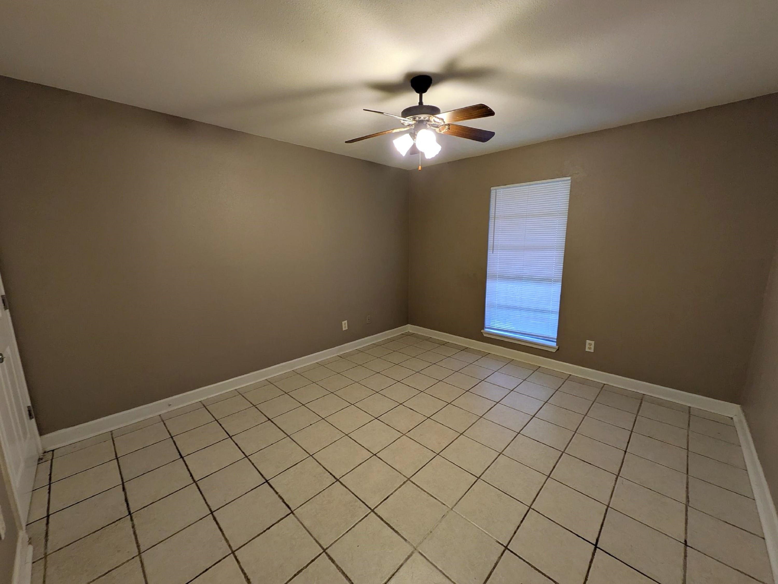 6030 Alpine Circle, Unit 9 Beaumont, TX 77708 - Photo 11 of 13