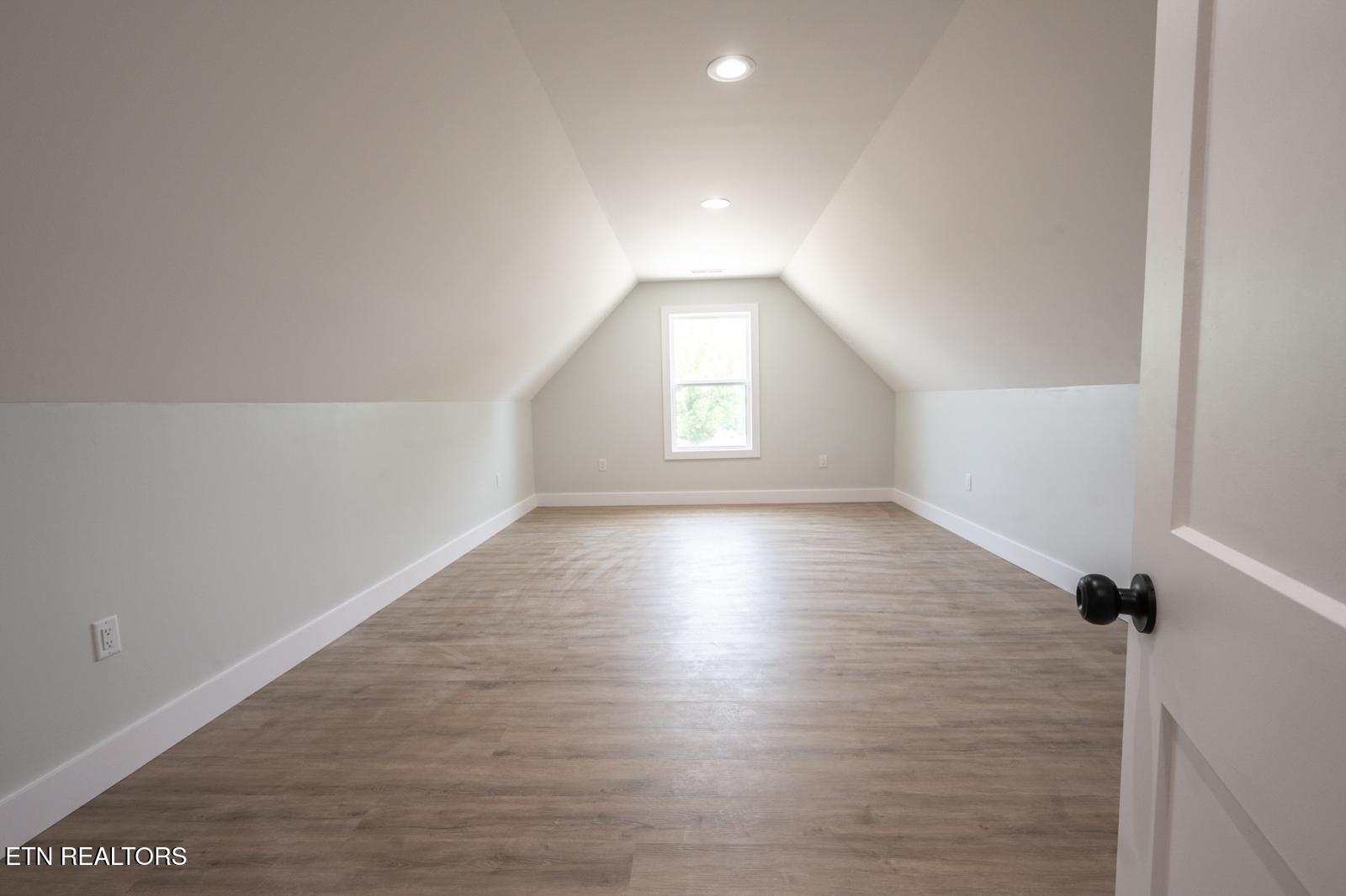 237 Laura Boling Loop Road Strawberry Plains, TN 37871 - Photo 21 of 27 Bonus room 1