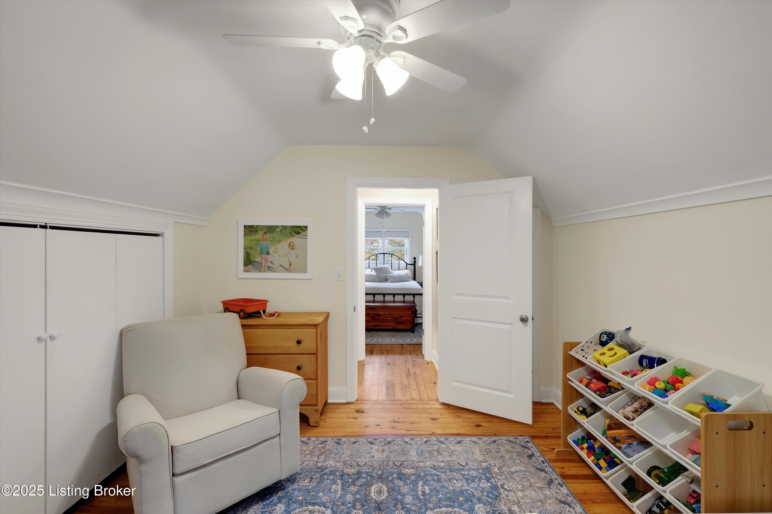 2909 Miles Road Louisville, KY 40220 - Photo 26 of 44 Bedroom 3