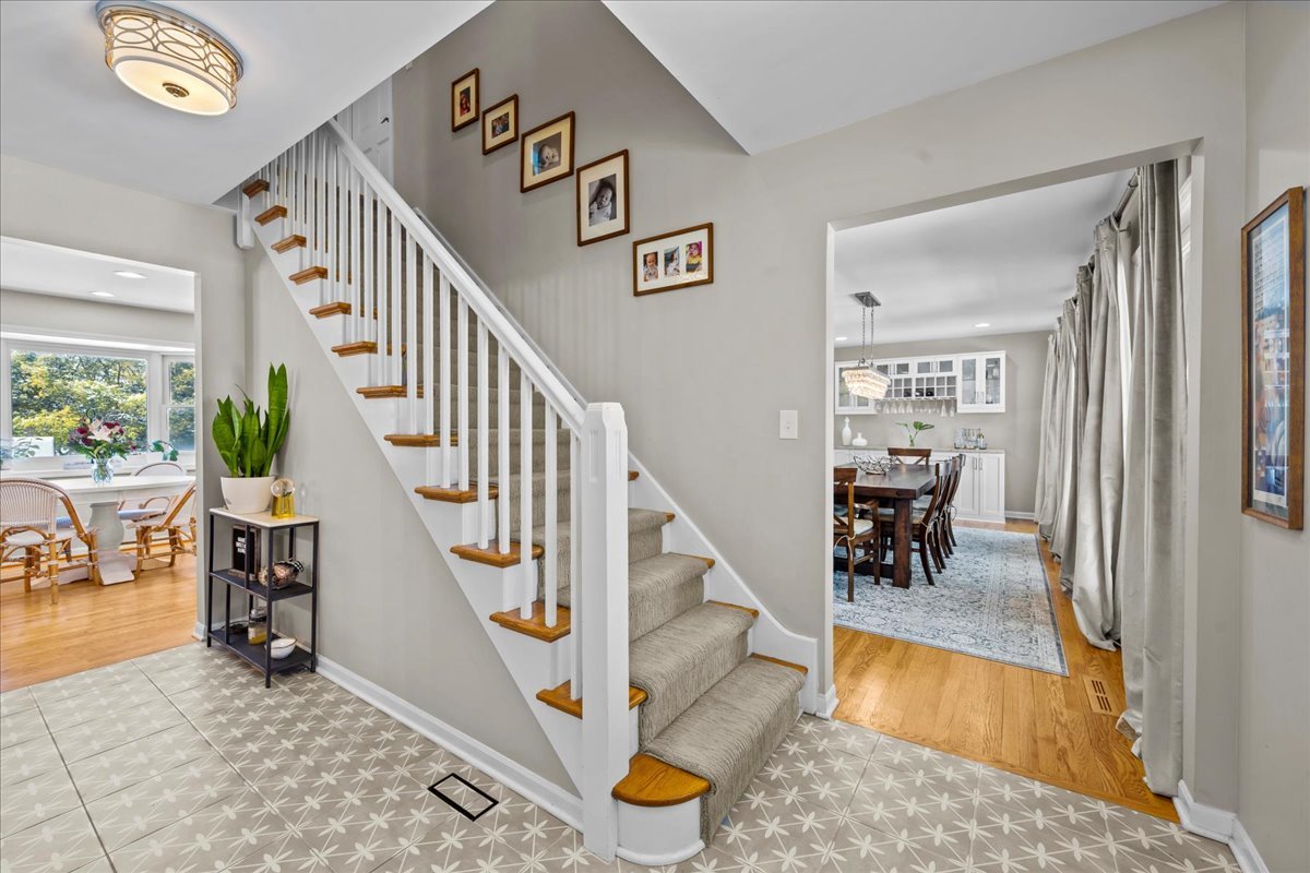 720 Wilmot Road Deerfield, IL 60015 - Photo 3 of 28