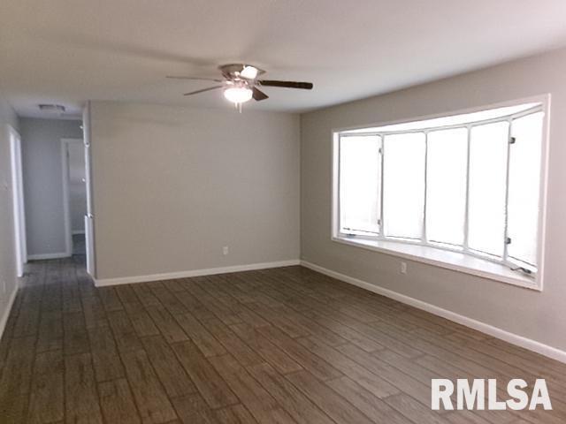410 Maple Road LaSalle, IL 61301 - Photo 2 of 16