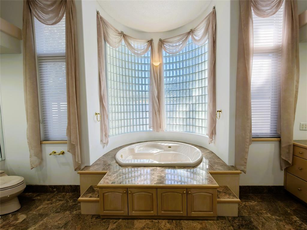 2939 Paddock Lane Weston, FL 33331 - Photo 32 of 86