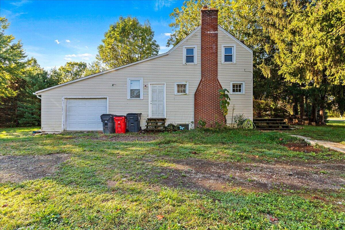 7483 Summit Road Southwest Pataskala, OH 43062 - Photo 3 of 25 03-Exterior