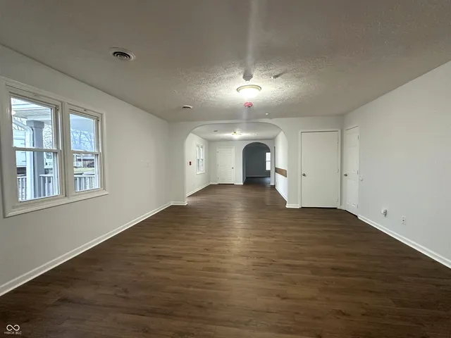 $292,900 | 411 North Pine Street, Brazil, IN 47834