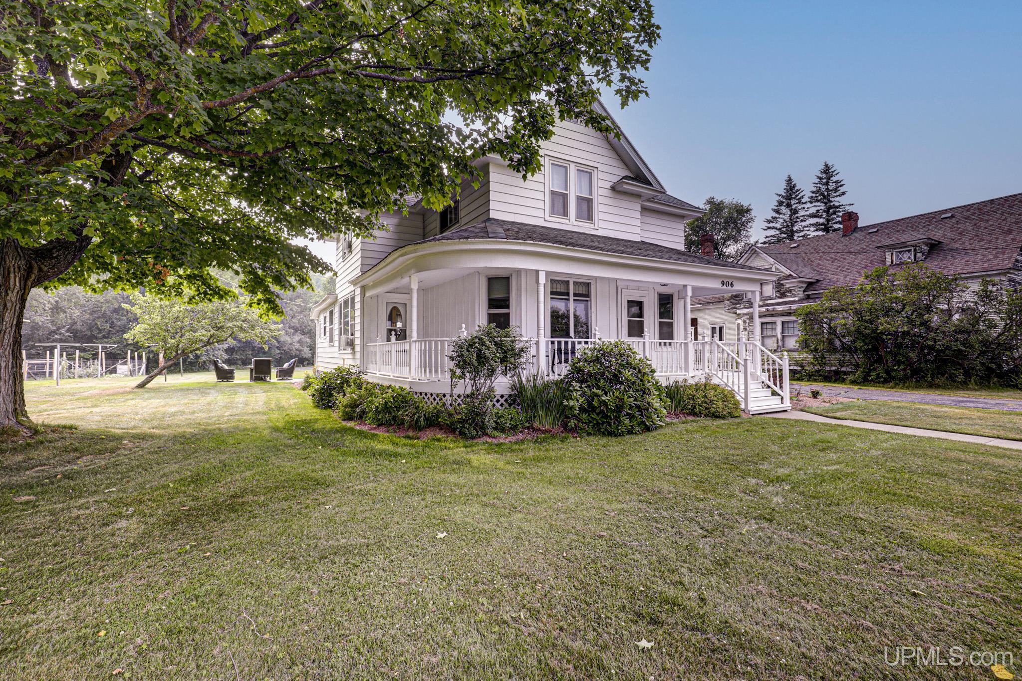 906 Selden Road Iron River, MI 49935 - Photo 1 of 32 Gallery Image 1
