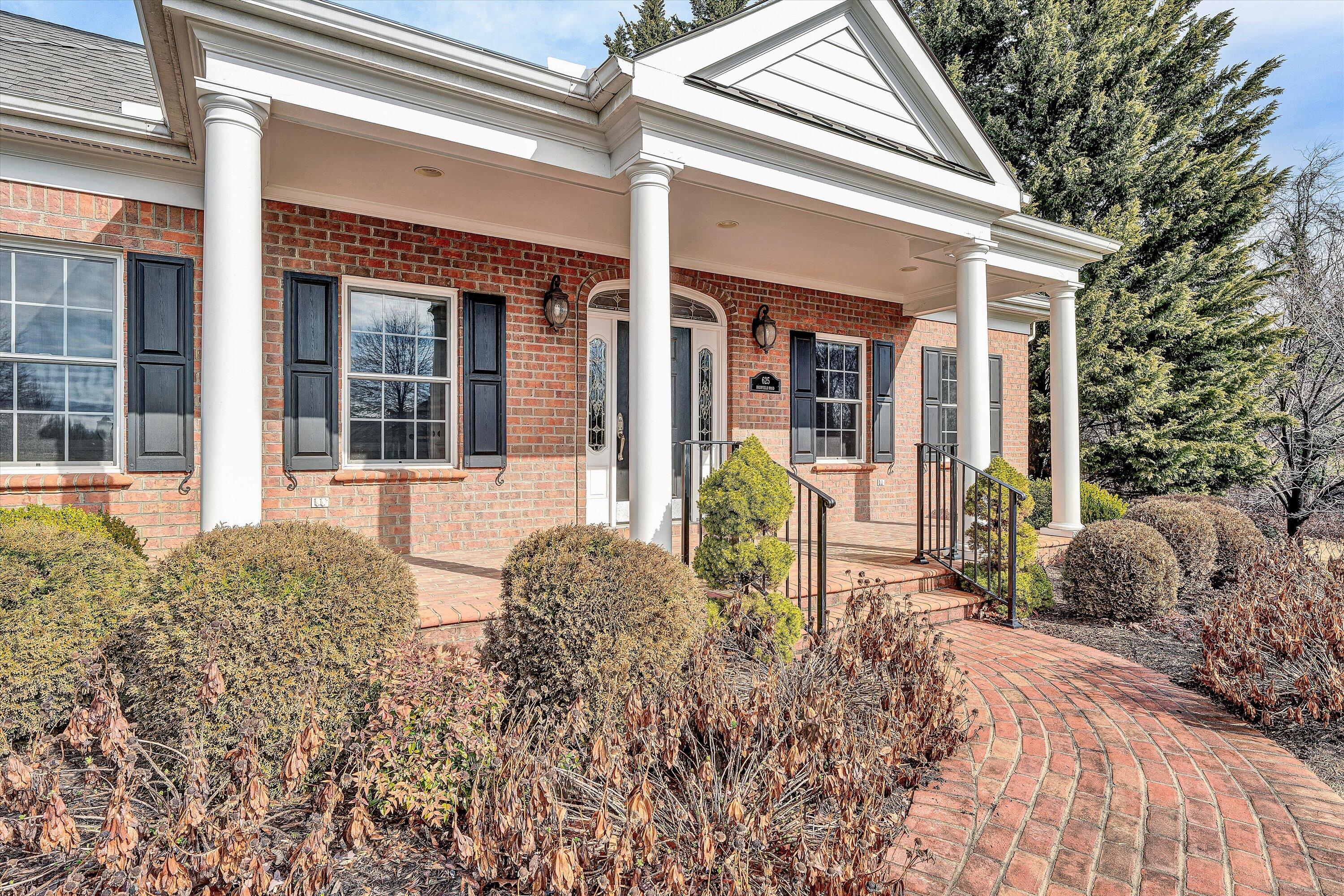 625 Highfield Road Salem, VA 24153 - Photo 4 of 46 04-DSC00118