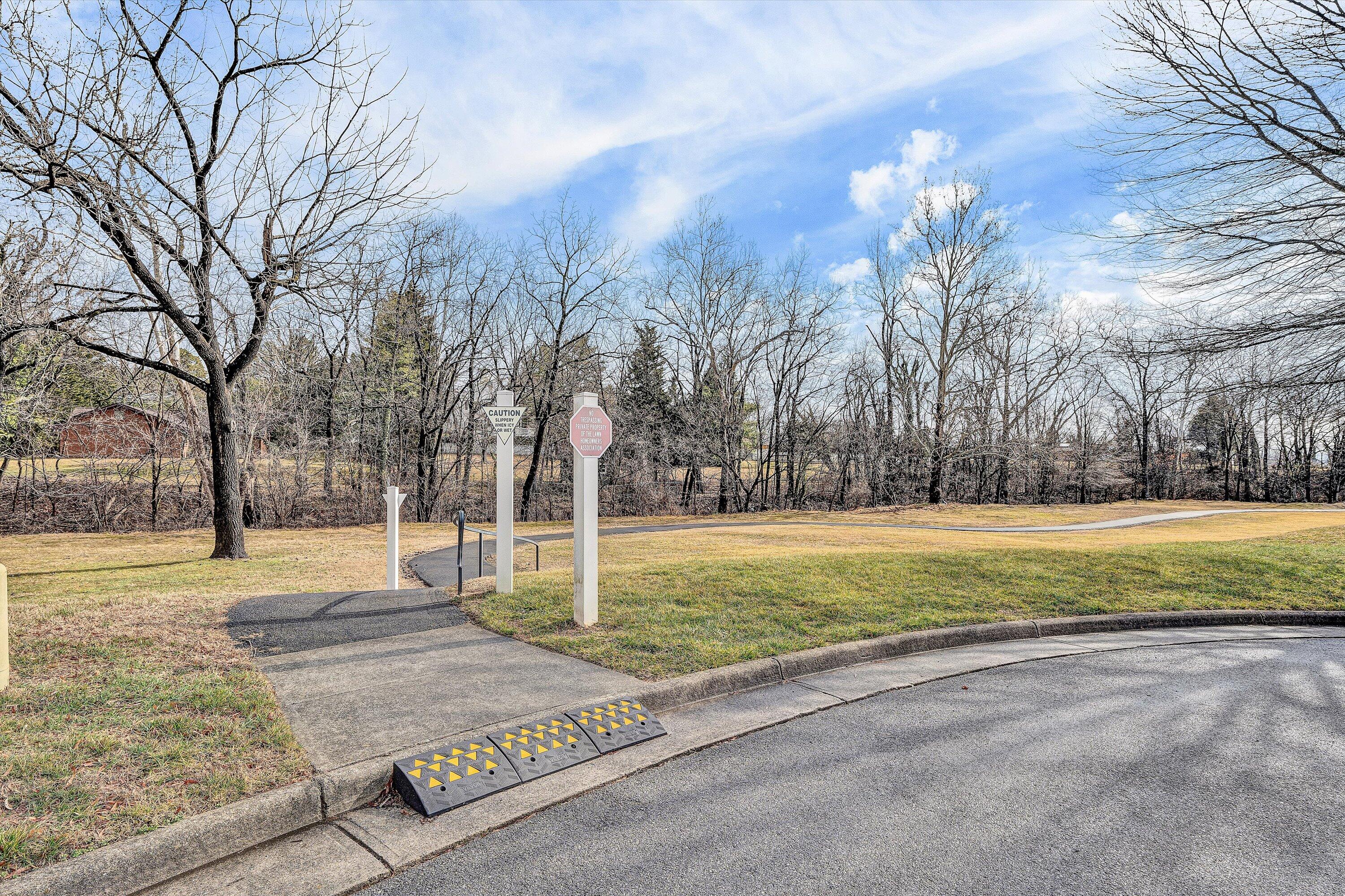 625 Highfield Road Salem, VA 24153 - Photo 45 of 46 47-DSC00130