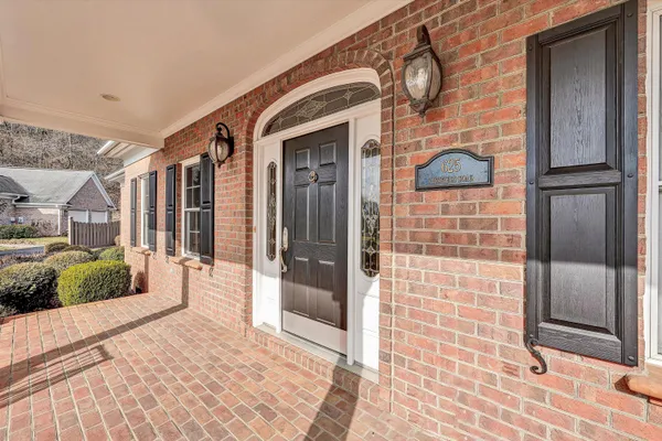 a view of a entryway door of the house