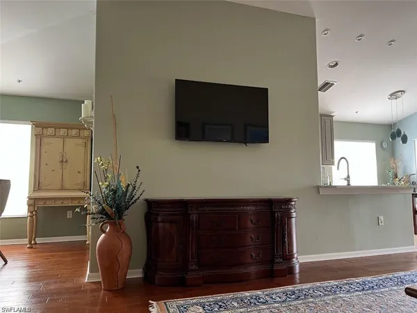 $3,500 | 1405 Tiffany Lane, Unit 1408, Naples, FL 34105