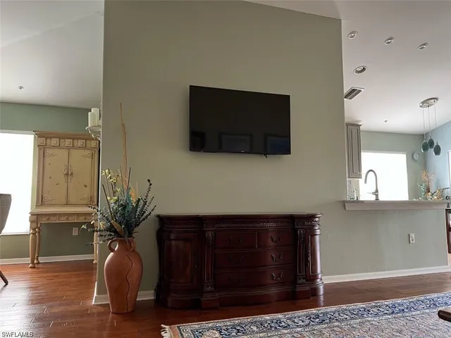 $3,500 | 1405 Tiffany Lane, Unit 1408, Naples, FL 34105