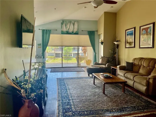$3,500 | 1405 Tiffany Lane, Unit 1408, Naples, FL 34105