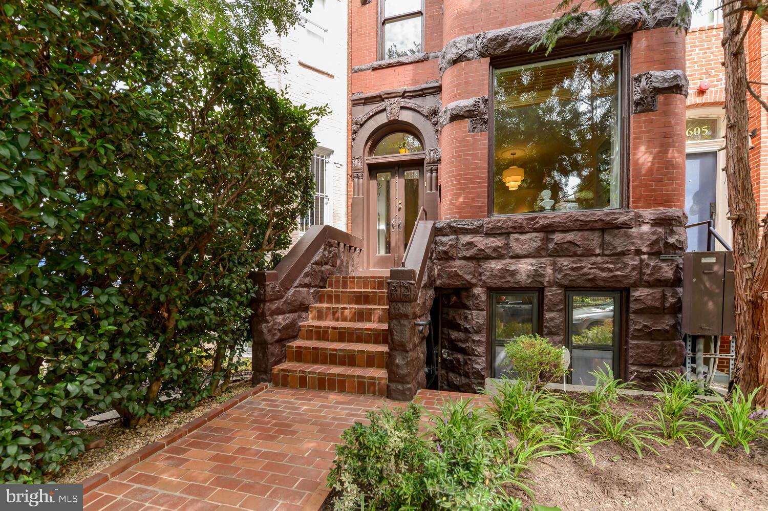 1607 S Street Northwest Washington, DC 20009 - Photo 4 of 75 Separate entrance for 1 bedroom lower level rental