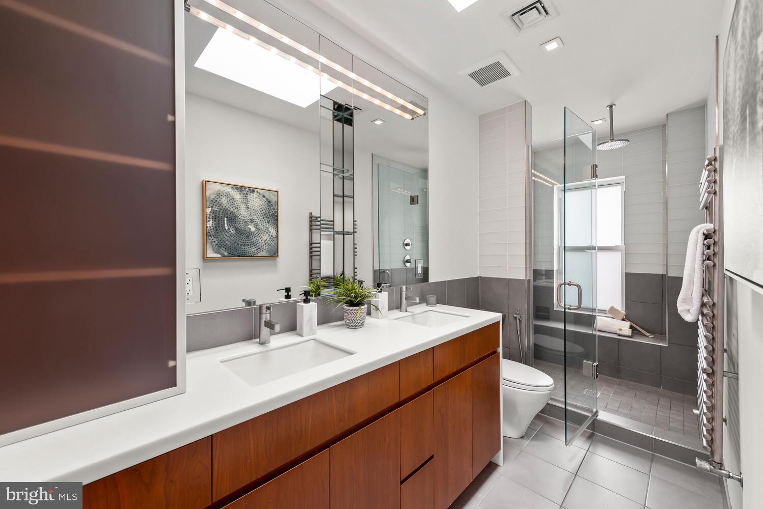 1607 S Street Northwest Washington, DC 20009 - Photo 50 of 75 Full bath with plentiful storage