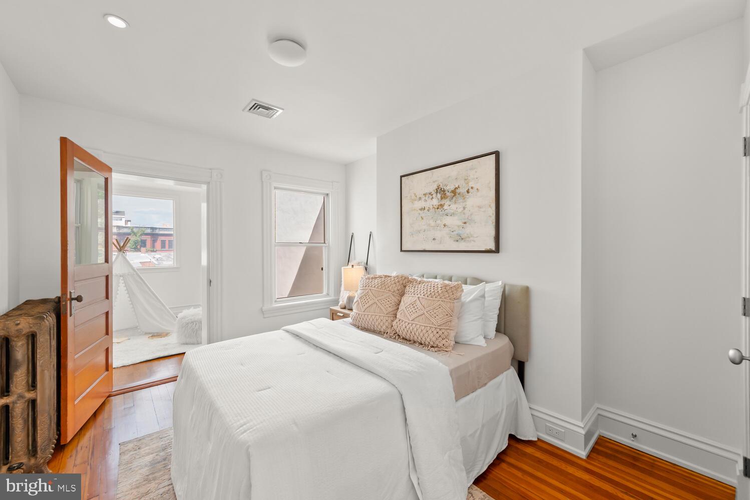 1607 S Street Northwest Washington, DC 20009 - Photo 53 of 75