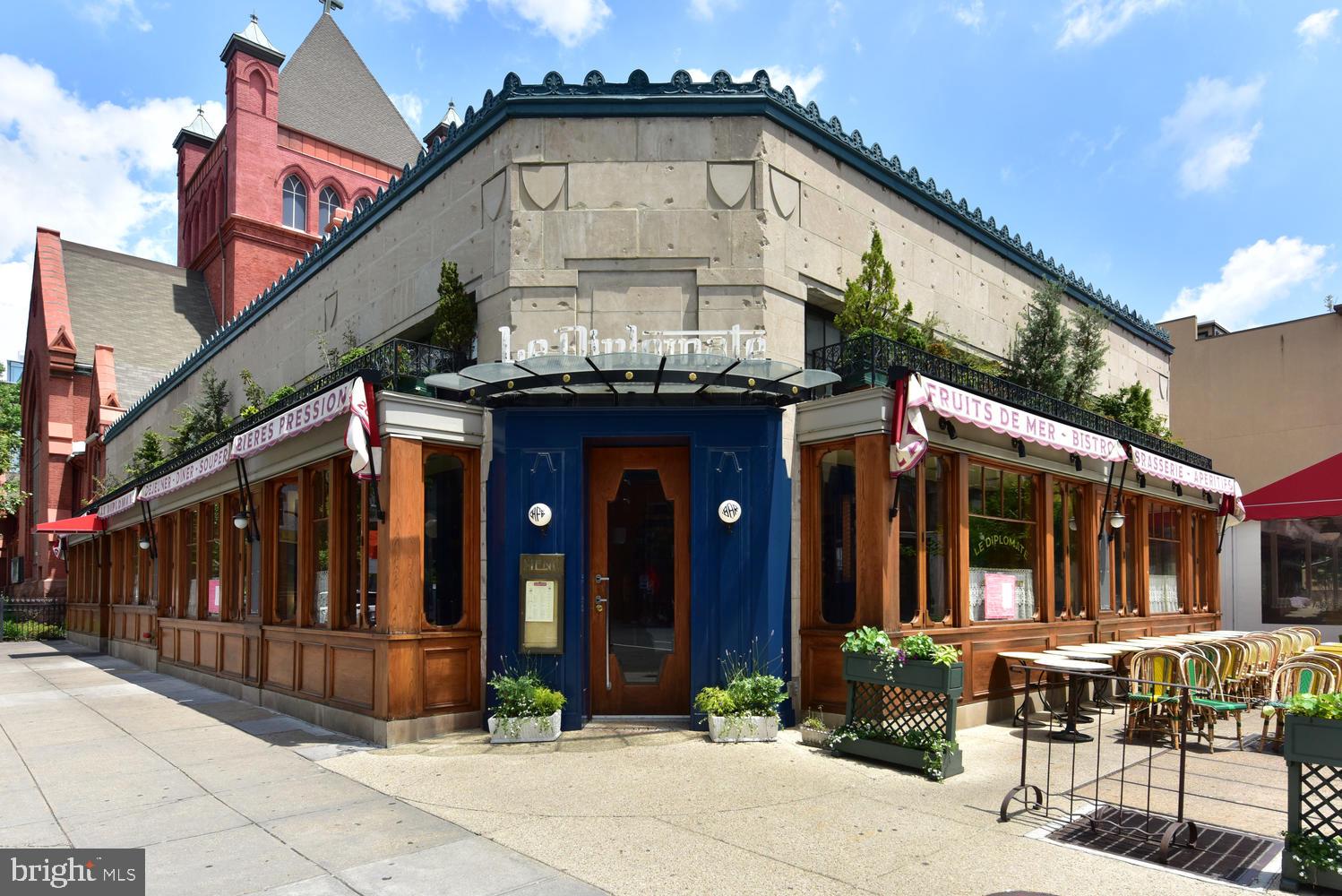 1607 S Street Northwest Washington, DC 20009 - Photo 73 of 75 Le Dip!