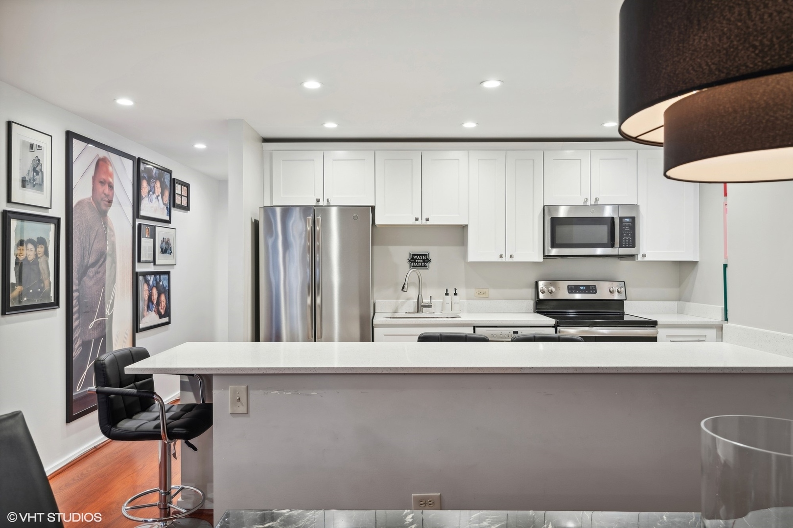40 East 9th Street, Unit 1516 Chicago, IL 60605 - Photo 15 of 31