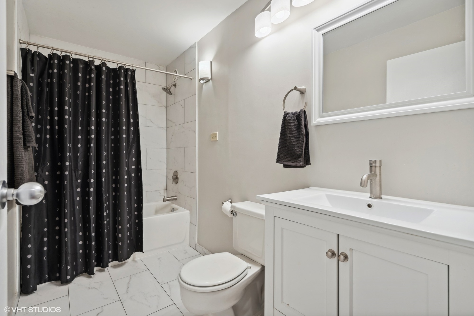 40 East 9th Street, Unit 1516 Chicago, IL 60605 - Photo 24 of 31