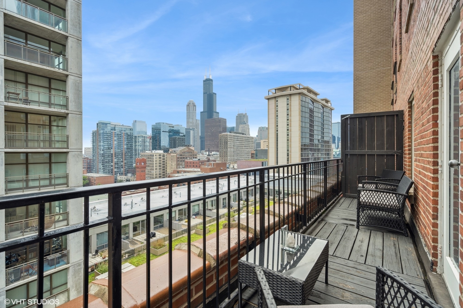 40 East 9th Street, Unit 1516 Chicago, IL 60605 - Photo 25 of 31