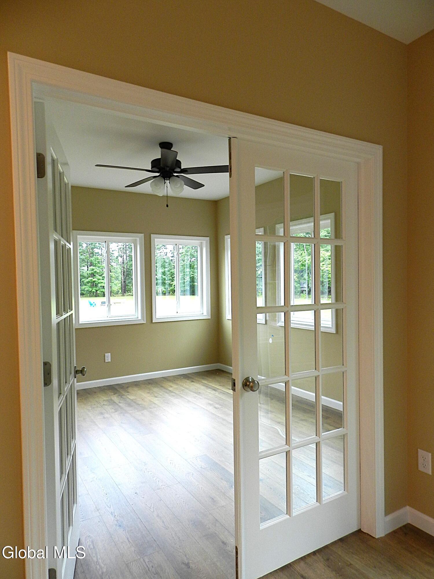 170-172 Redmond Road Moreau, NY 12831 - Photo 7 of 10 DSCN5507