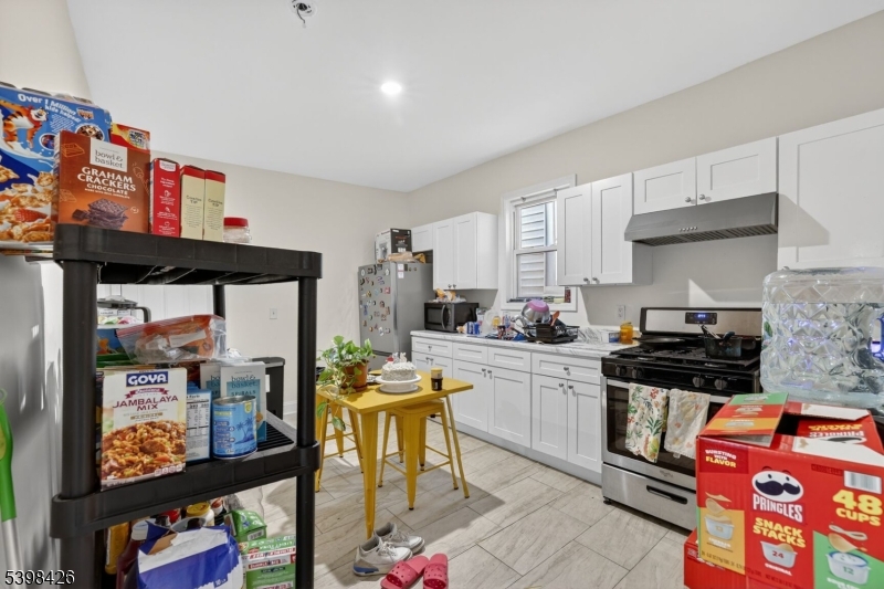 78 Treacy Avenue Newark, NJ 07108 - Photo 12 of 23