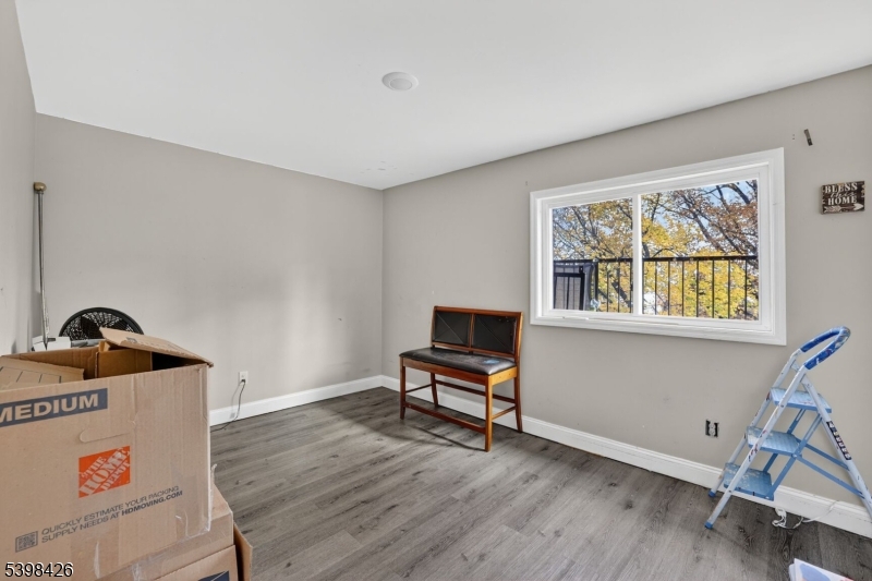 78 Treacy Avenue Newark, NJ 07108 - Photo 20 of 23