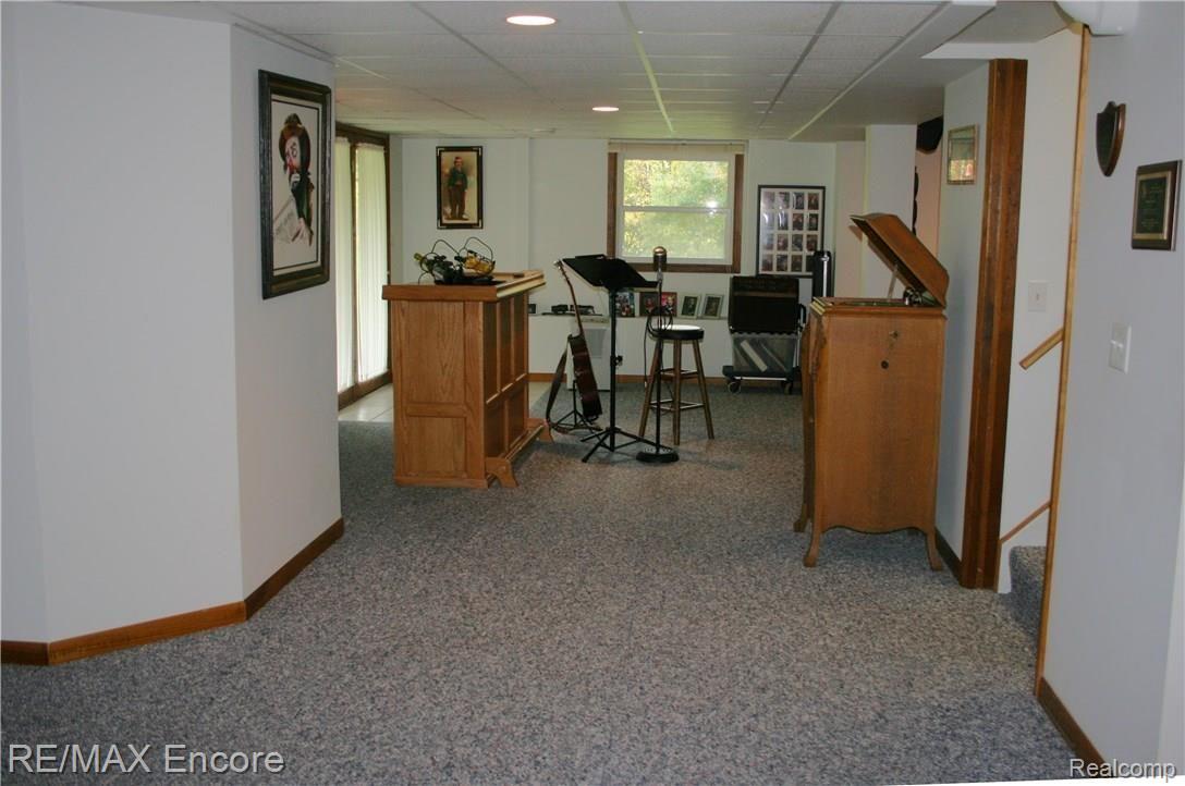 8657 Miller Road Clarkston, MI 48348 - Photo 27 of 44 IMG_2142.JPG