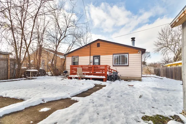 $180,000 | 2303 Dickey Avenue, North Chicago, IL 60064