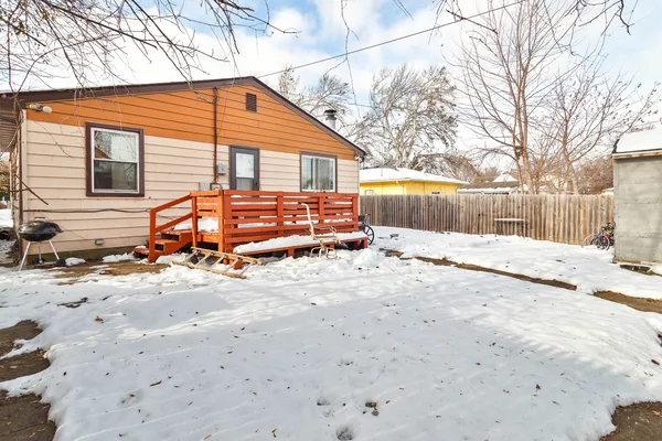$180,000 | 2303 Dickey Avenue, North Chicago, IL 60064