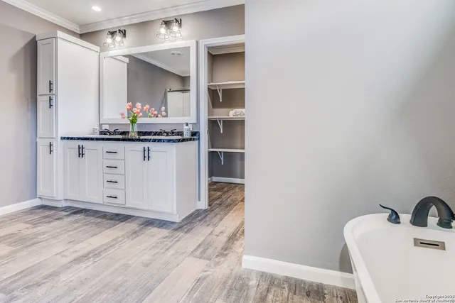 $269,900 | 569 Pr 1520, Bandera, TX 78003