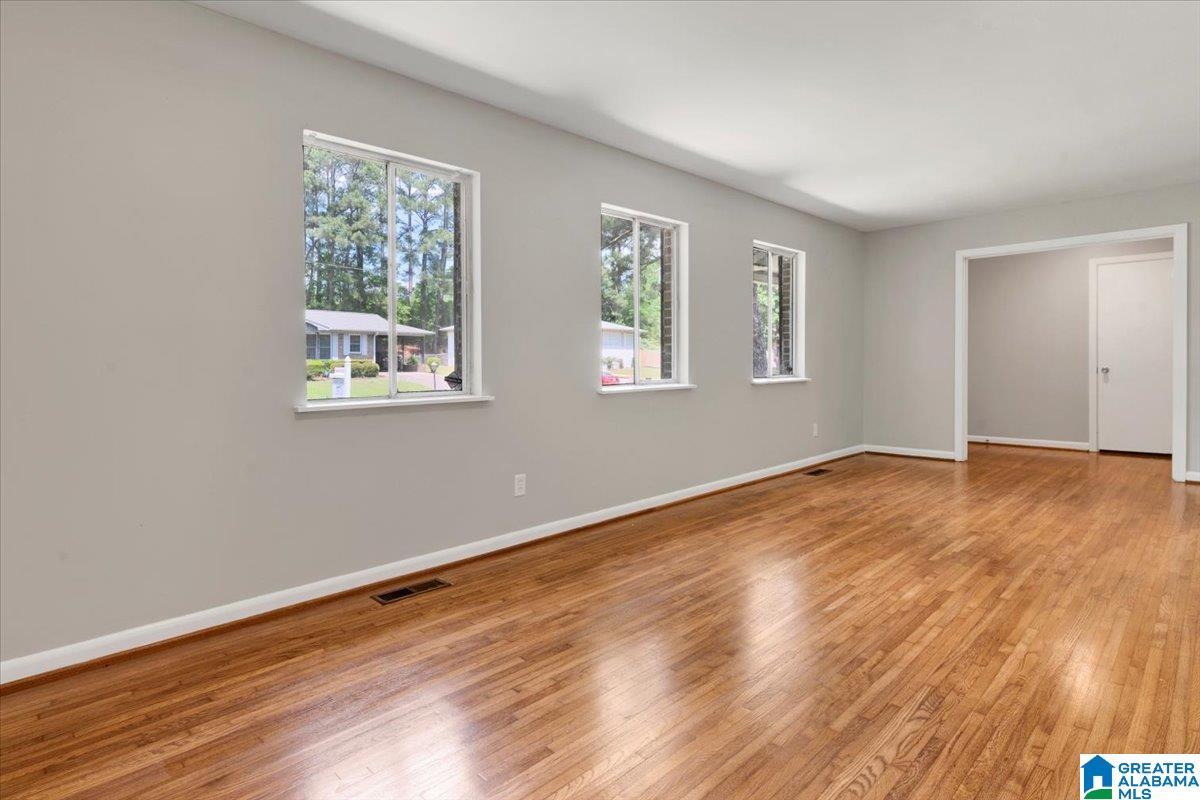 615 Willowbrook Road Fairfield, AL 35064 - Photo 5 of 24