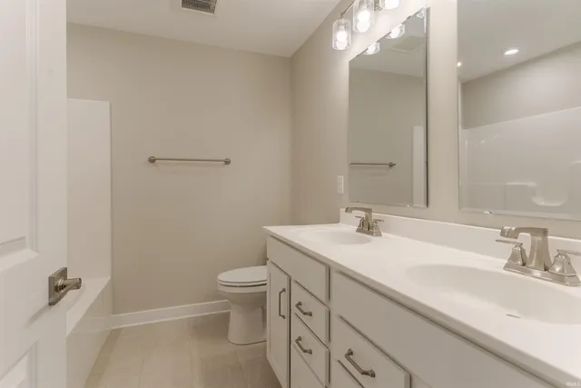 $499,800 | 5123 Jackson Drive, Newburgh, IN 47630