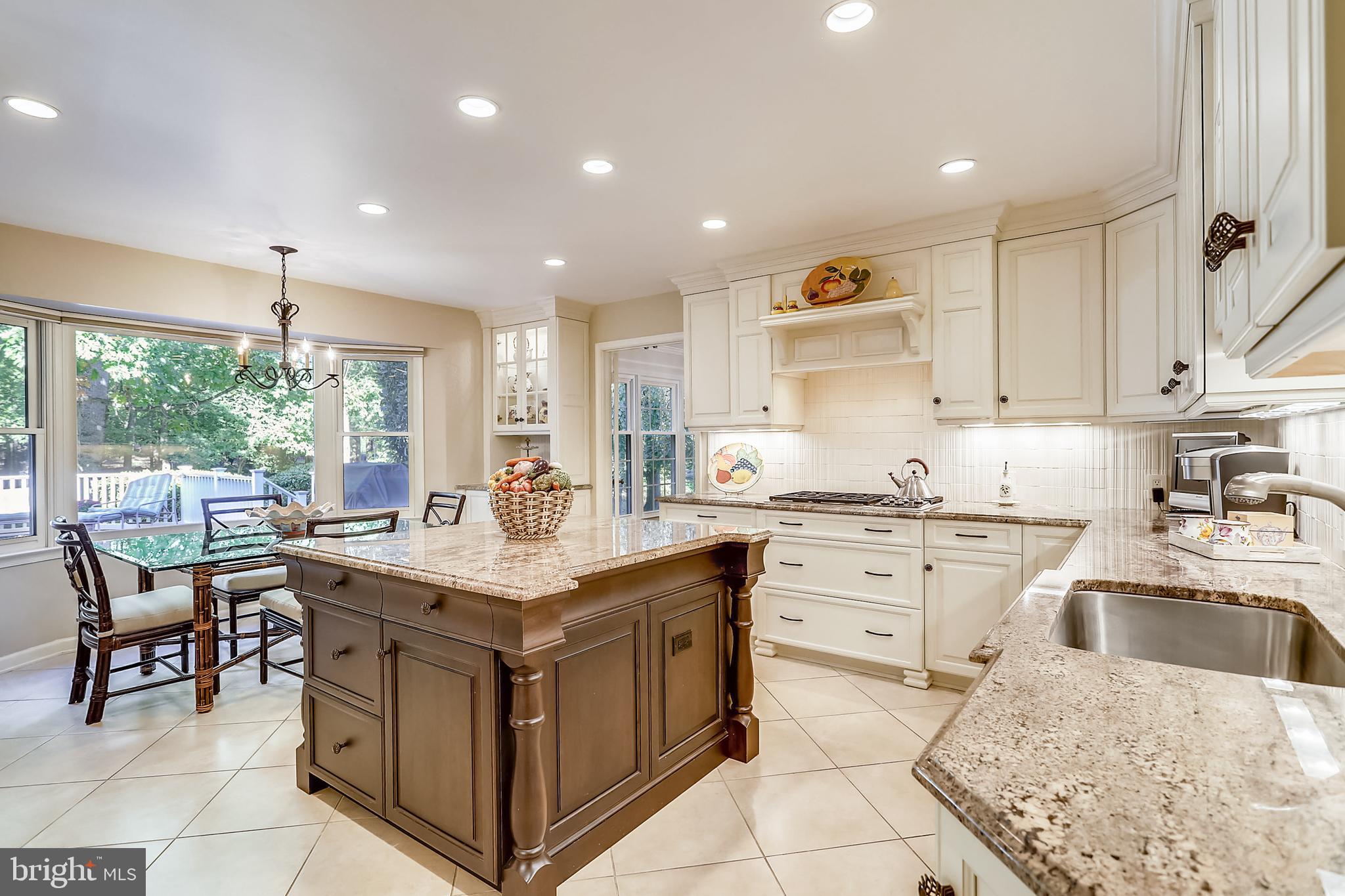 9640 Reach Road Potomac, MD 20854 - Photo 11 of 43 Gallery Image 11