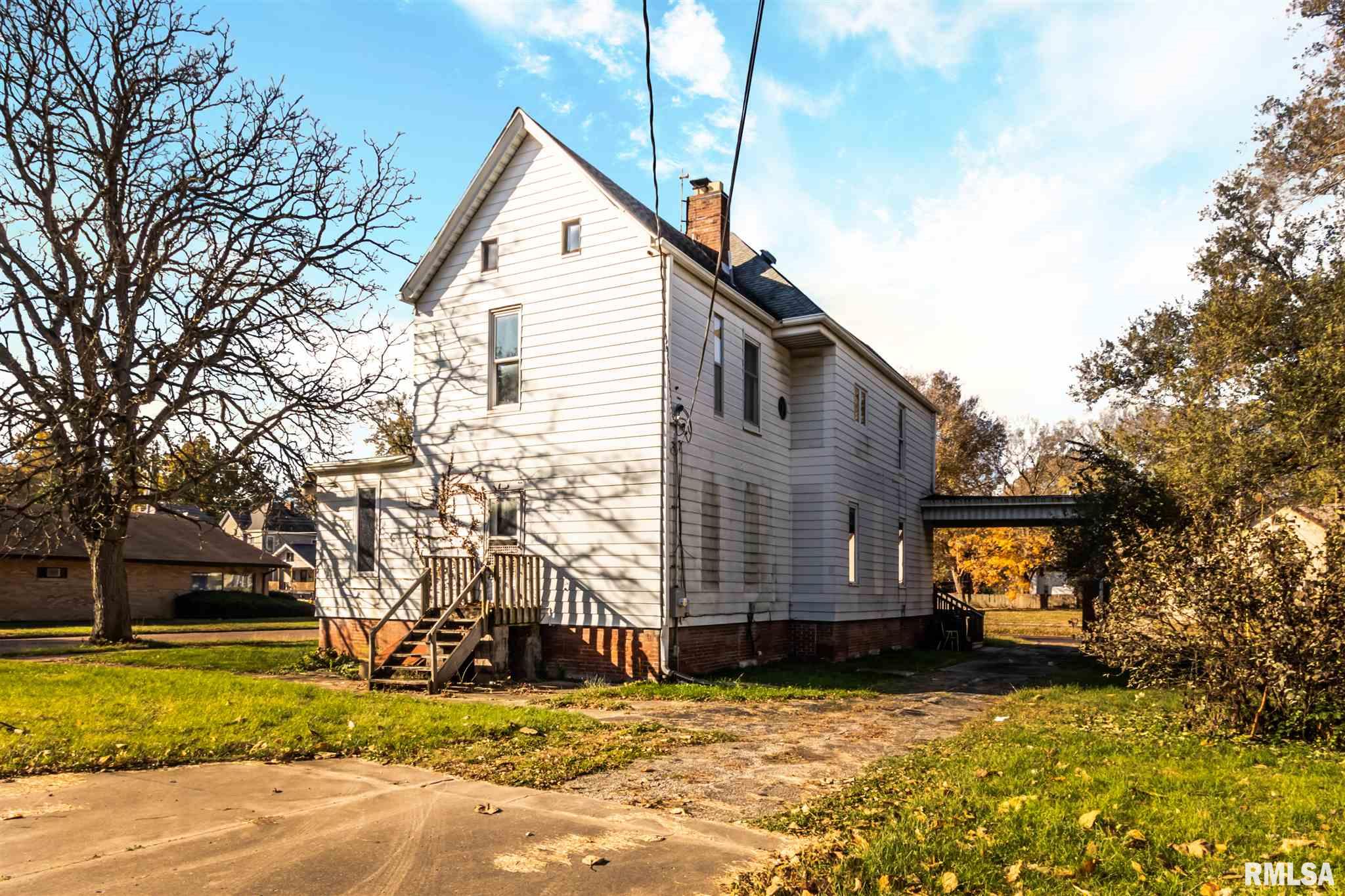 1200 North Sheridan Road Peoria, IL 61606 - Photo 23 of 24 Gallery Image 23