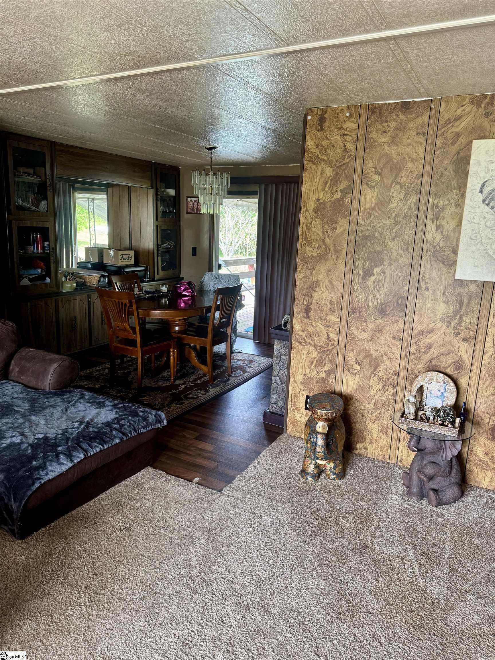 160 Cooper Road Campobello, SC 29322 - Photo 4 of 14