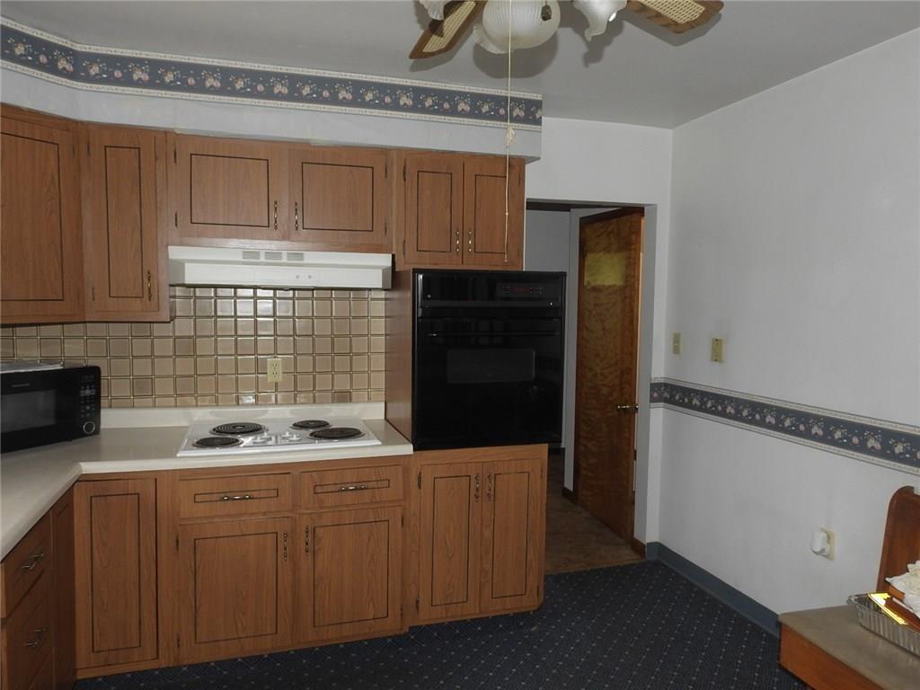 229 Headley Road Washington, PA 15301 - Photo 8 of 20