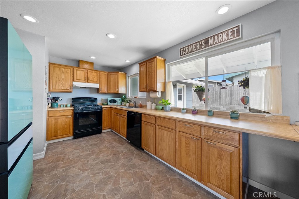 494 South Whipple Street Fort Bragg, CA 95437 - Photo 15 of 41