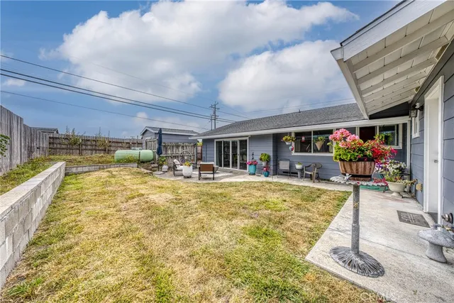 $645,000 | 494 South Whipple Street, Fort Bragg, CA 95437