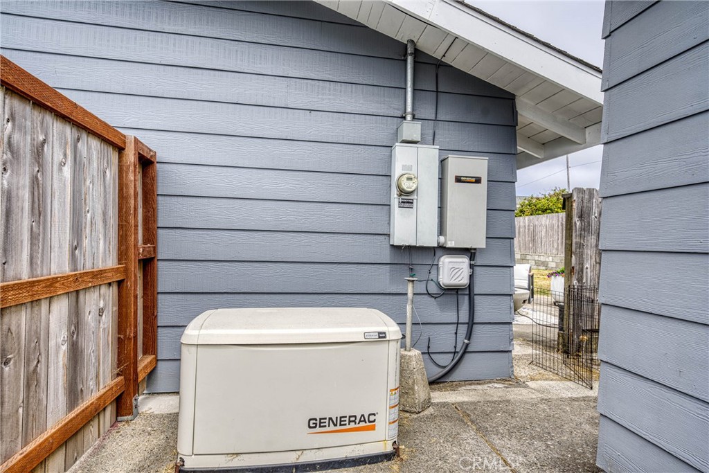 494 South Whipple Street Fort Bragg, CA 95437 - Photo 38 of 41