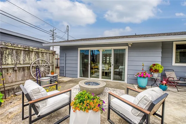 $645,000 | 494 South Whipple Street, Fort Bragg, CA 95437
