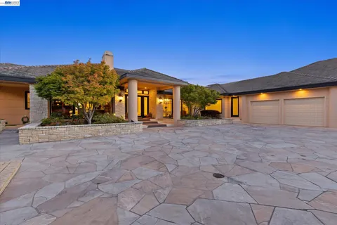 $6,500,000 | 3301 Deer Hollow Drive, Danville, CA 94506