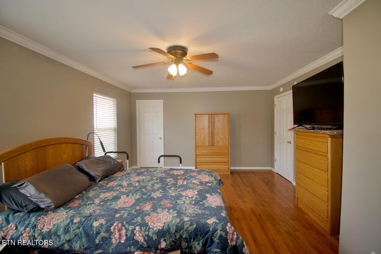 5517 J Riley W Drive Greenback, TN 37742 - Photo 16 of 42 DSC_0585