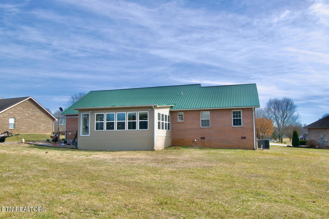 5517 J Riley W Drive Greenback, TN 37742 - Photo 37 of 42 DSC_0604