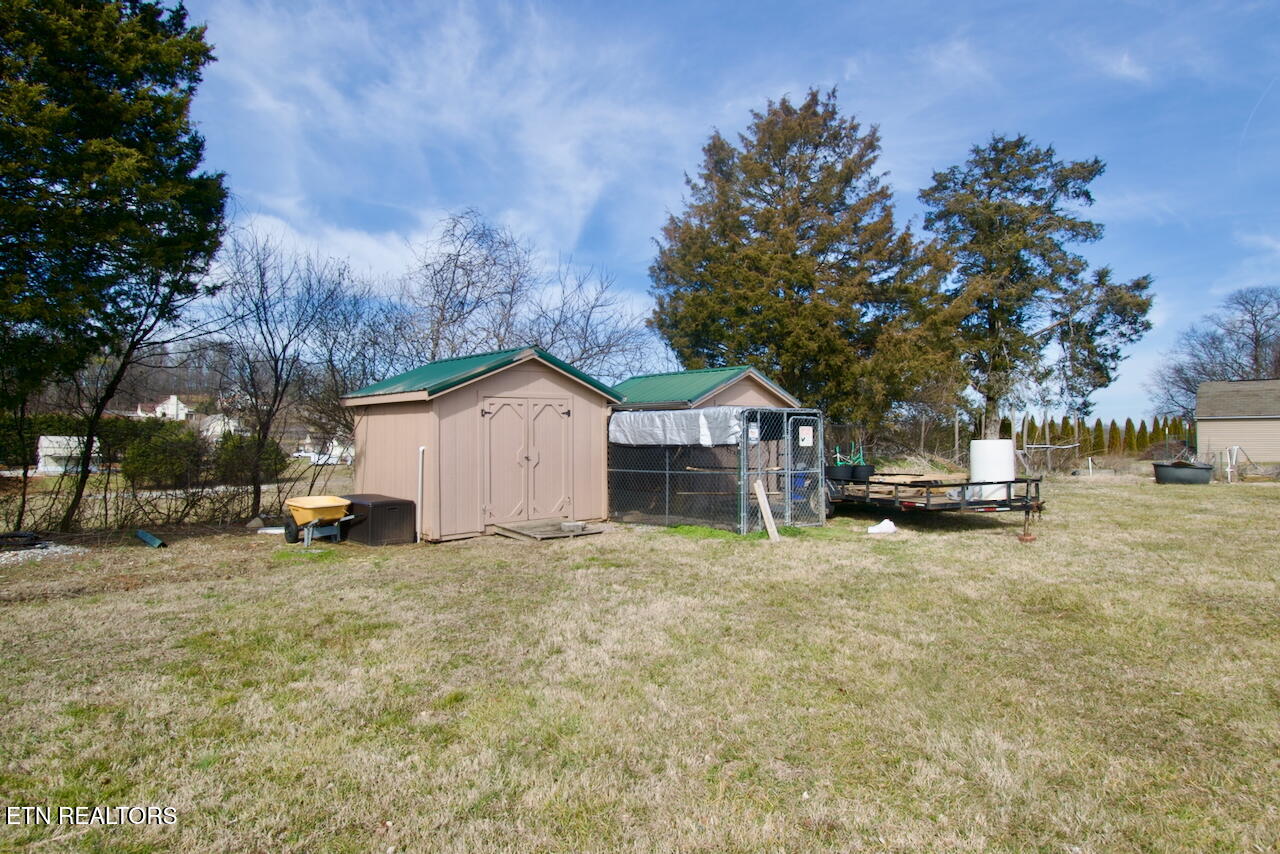 5517 J Riley W Drive Greenback, TN 37742 - Photo 39 of 42 DSC_0606