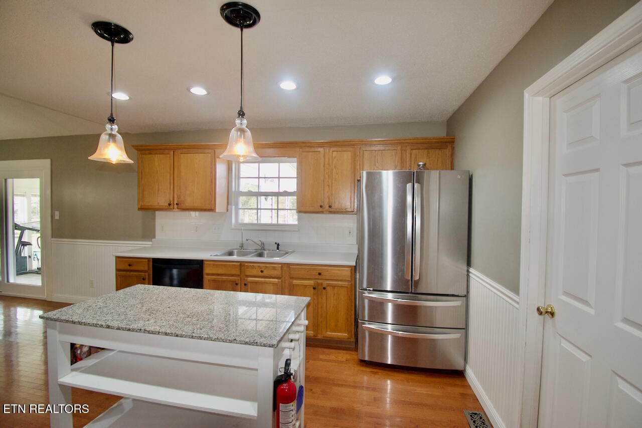 5517 J Riley W Drive Greenback, TN 37742 - Photo 10 of 42 DSC_0575