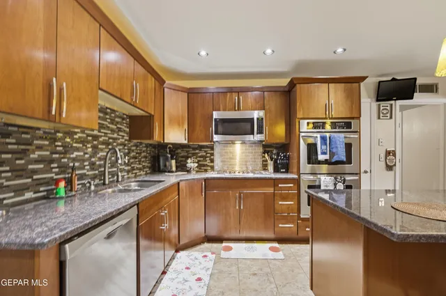 $749,999 | 5051 Montoya Drive, El Paso, TX 79922