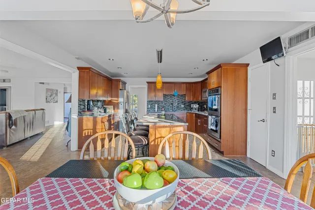 $749,999 | 5051 Montoya Drive, El Paso, TX 79922