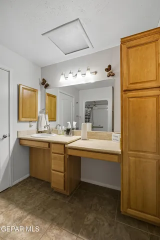 $749,999 | 5051 Montoya Drive, El Paso, TX 79922