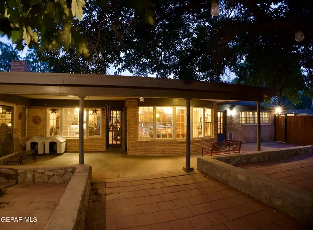 $749,999 | 5051 Montoya Drive, El Paso, TX 79922